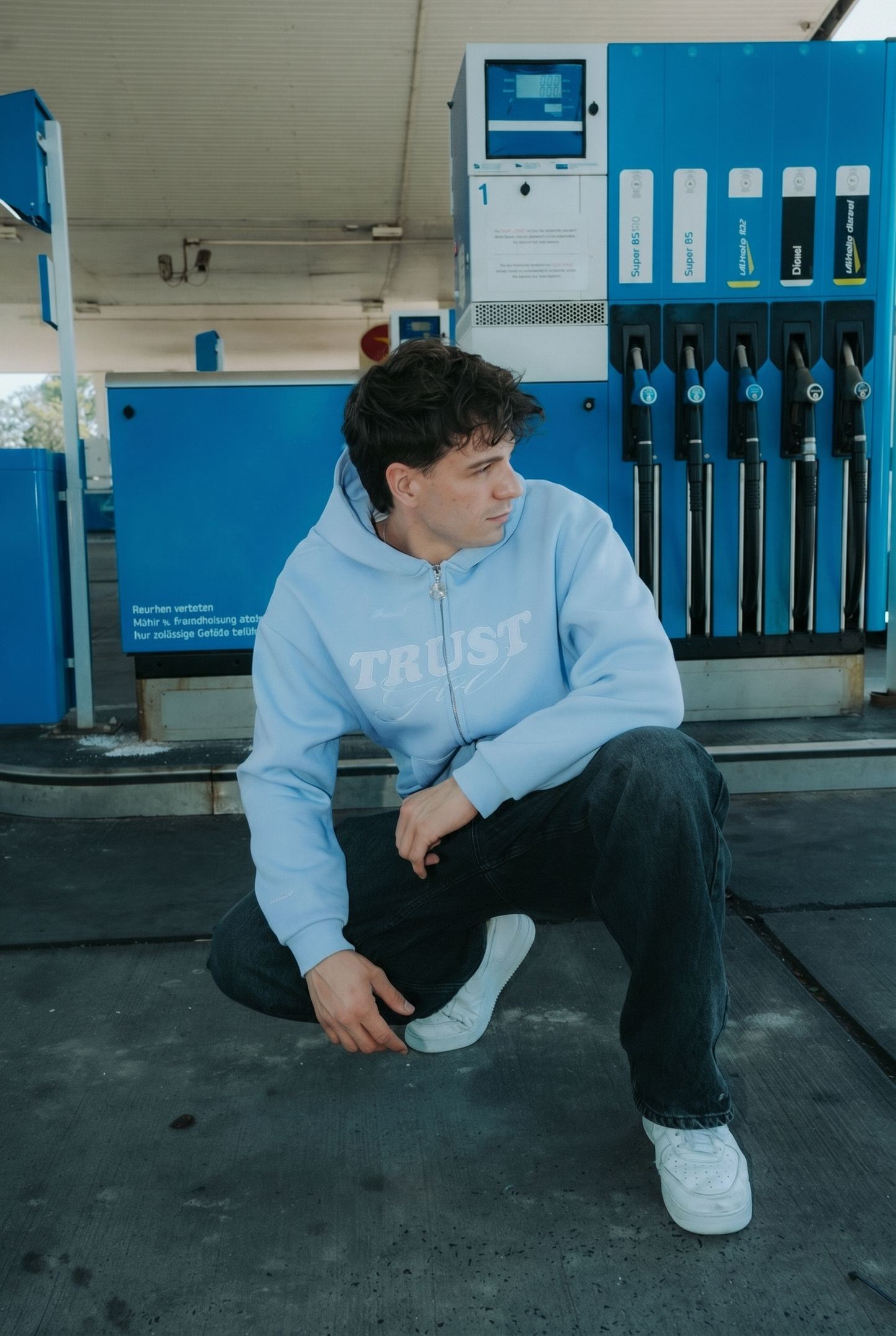 Trust God Zipper - Hellblau