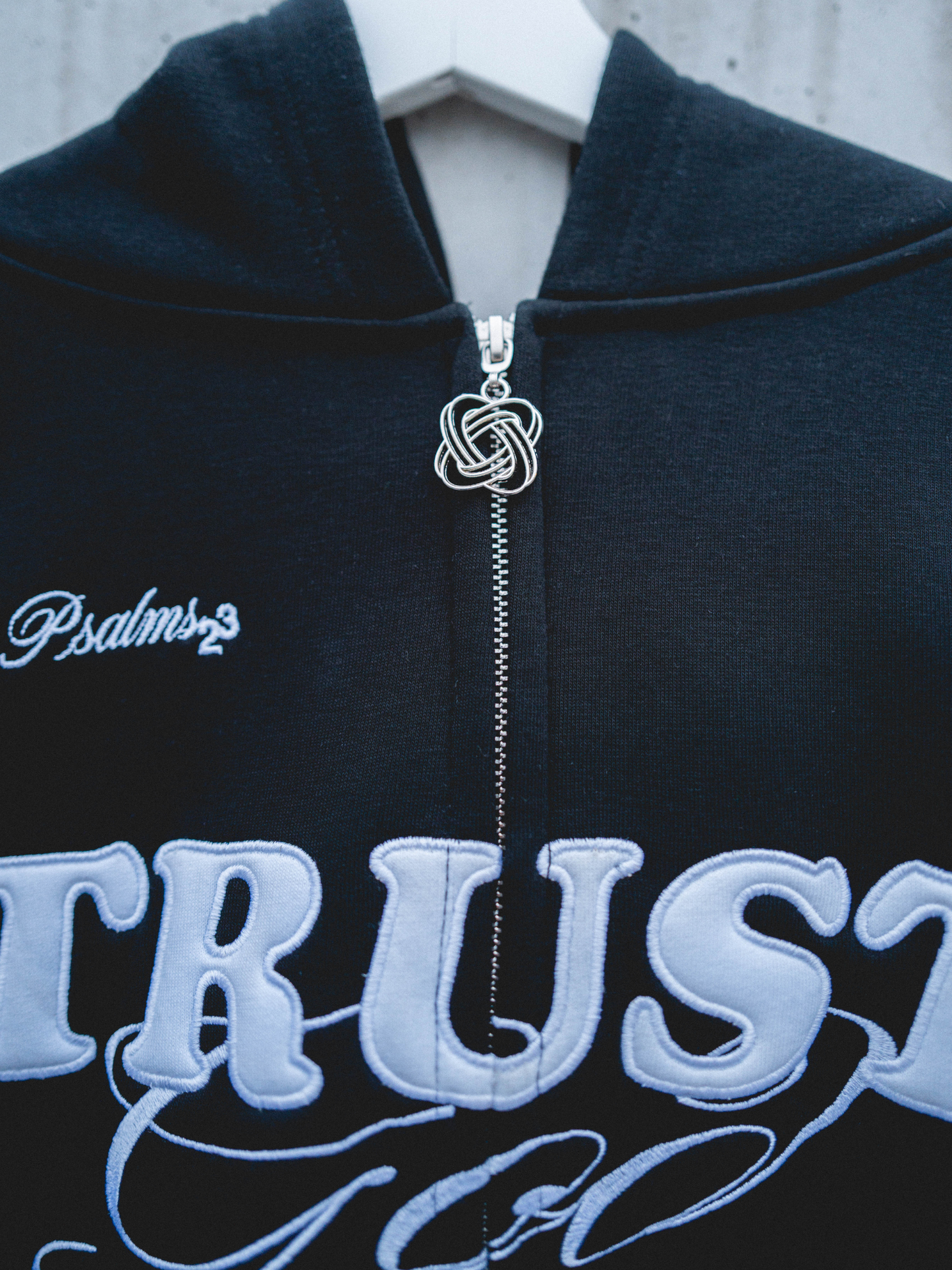 Trust God Zipper